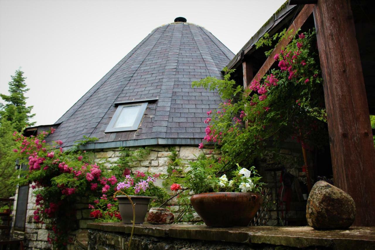 Theasis-Igloo Villa Pramanta Exterior foto